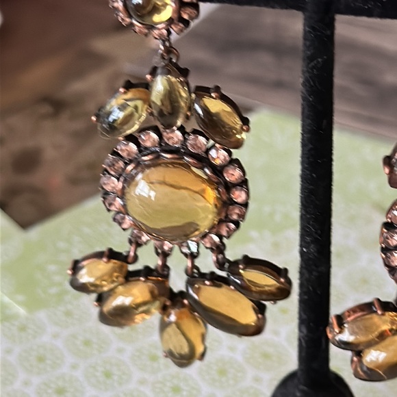 Pierced chandelier earrings post samber colored with crystal framed - Picture 6 of 15